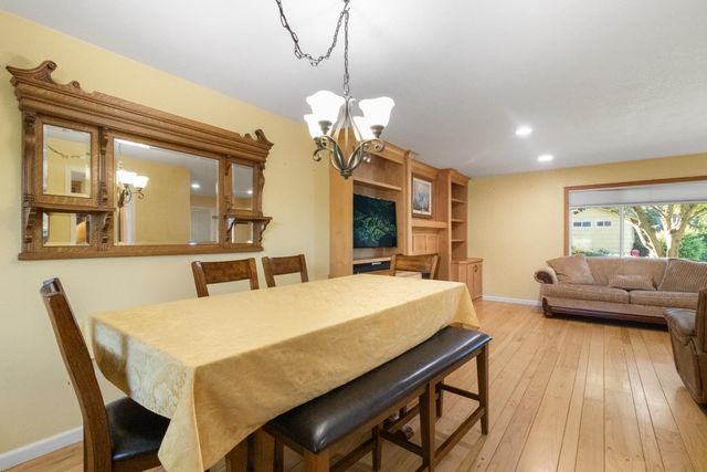 934 King James Way, El Dorado Hills, CA 95762
