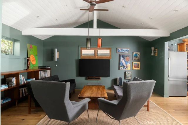 255 Center, Laguna Beach, CA 92651