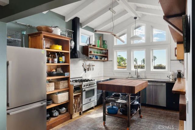 255 Center, Laguna Beach, CA 92651