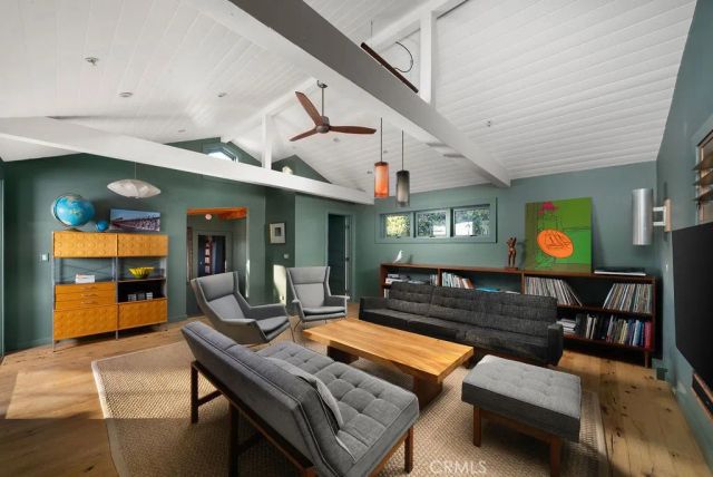 255 Center, Laguna Beach, CA 92651