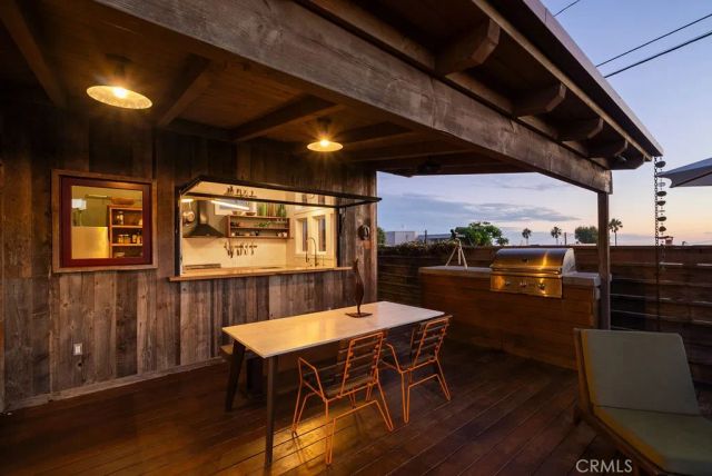 255 Center, Laguna Beach, CA 92651
