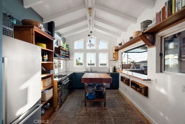 255 Center, Laguna Beach, CA 92651