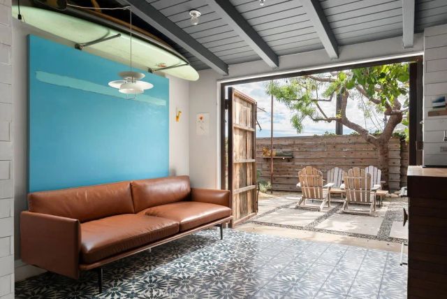 255 Center, Laguna Beach, CA 92651