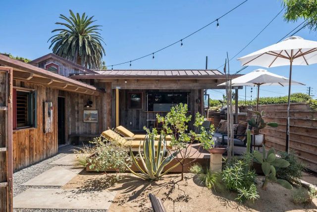 255 Center, Laguna Beach, CA 92651