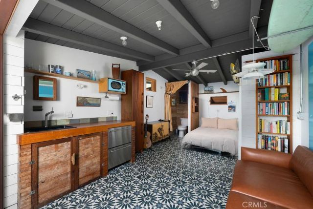 255 Center, Laguna Beach, CA 92651