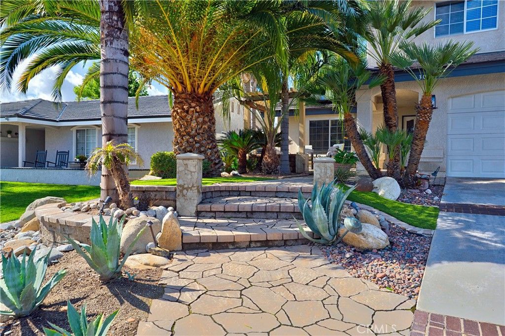 Image 5 of property listing at 30169 Gulf Stream Drive, Canyon Lake, CA 92587