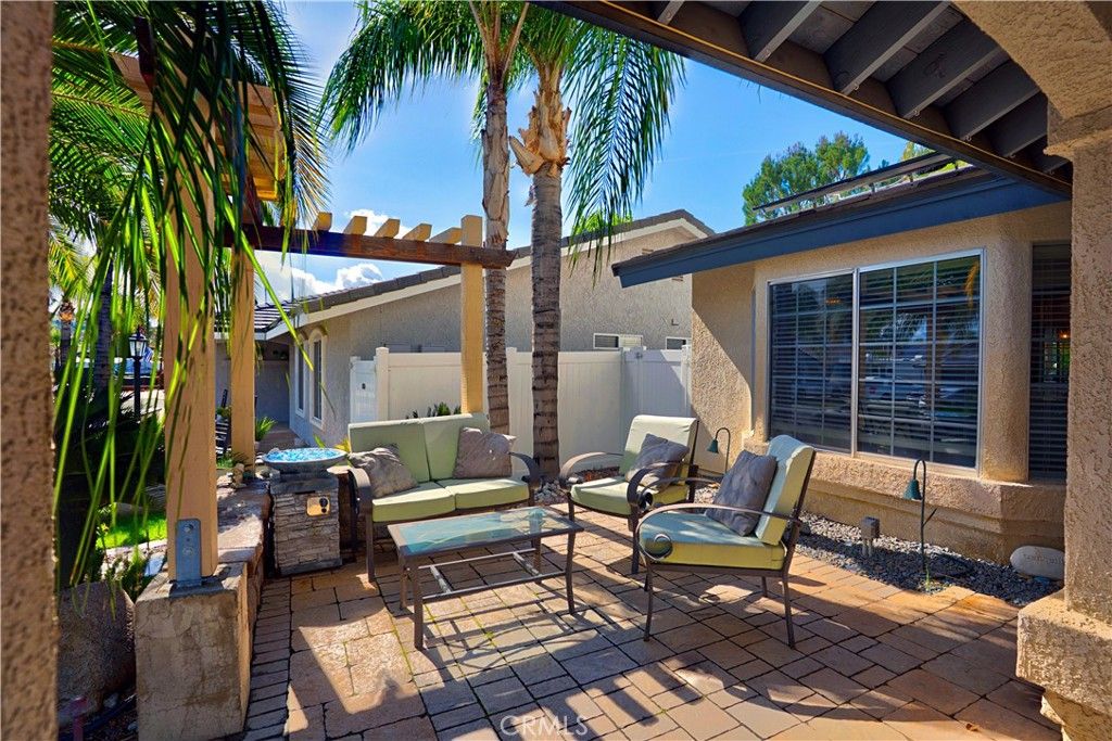 Image 6 of property listing at 30169 Gulf Stream Drive, Canyon Lake, CA 92587