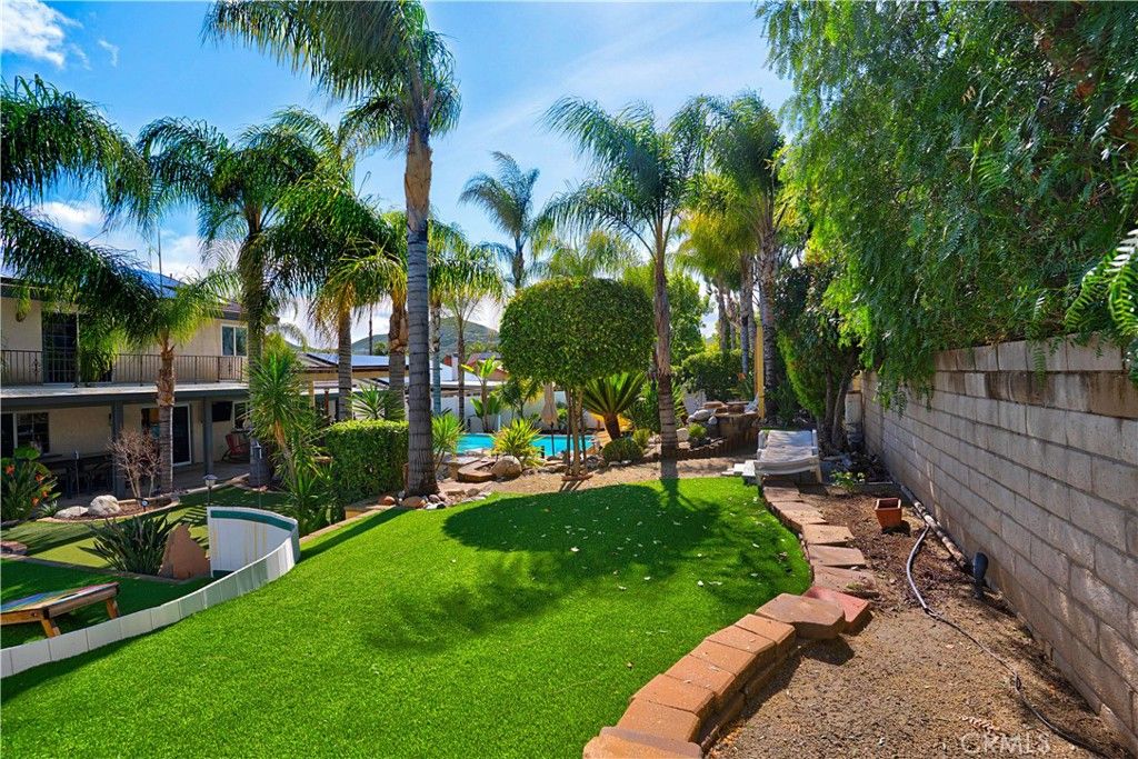 Image 63 of property listing at 30169 Gulf Stream Drive, Canyon Lake, CA 92587