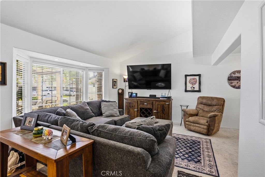 Image 9 of property listing at 30169 Gulf Stream Drive, Canyon Lake, CA 92587