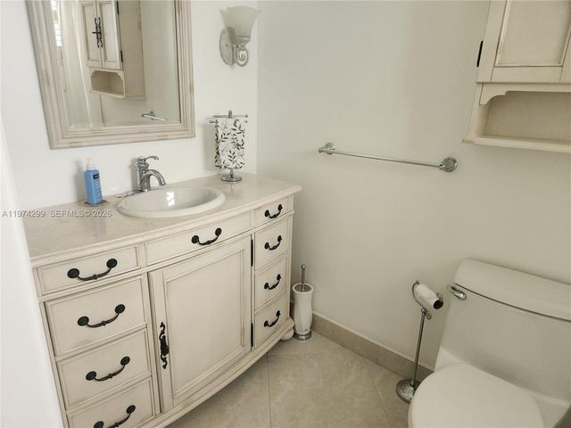 5101 NW 34th Street 101, Lauderdale Lakes, FL 33319