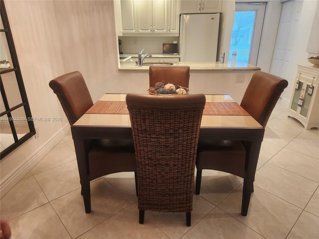 5101 NW 34th Street 101, Lauderdale Lakes, FL 33319