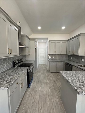 10835 Deaf Smith Street, La Porte, TX 77571