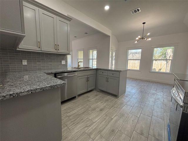 10835 Deaf Smith Street, La Porte, TX 77571