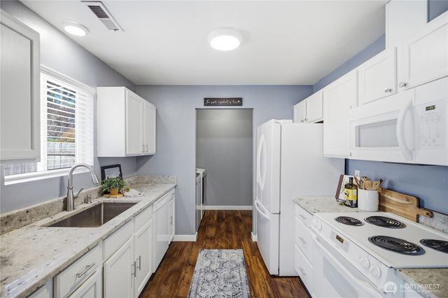 2622 S 362nd Place, Federal Way, WA 98003