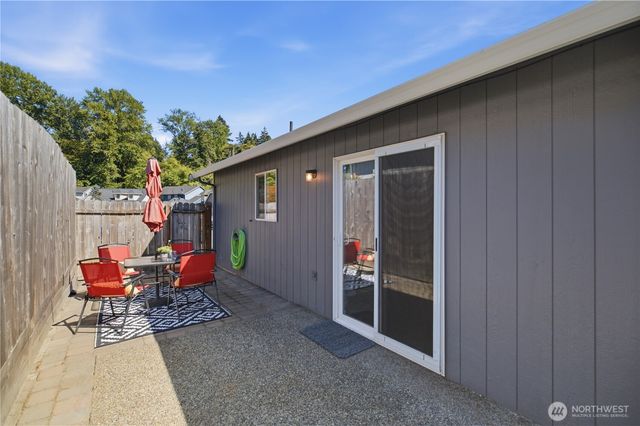 2622 S 362nd Place, Federal Way, WA 98003