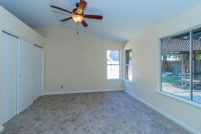 7771 N Baird Avenue, Fresno, CA 93720