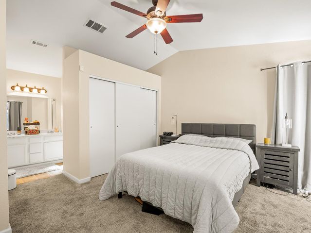 7771 N Baird Avenue, Fresno, CA 93720