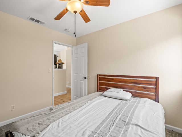 7771 N Baird Avenue, Fresno, CA 93720