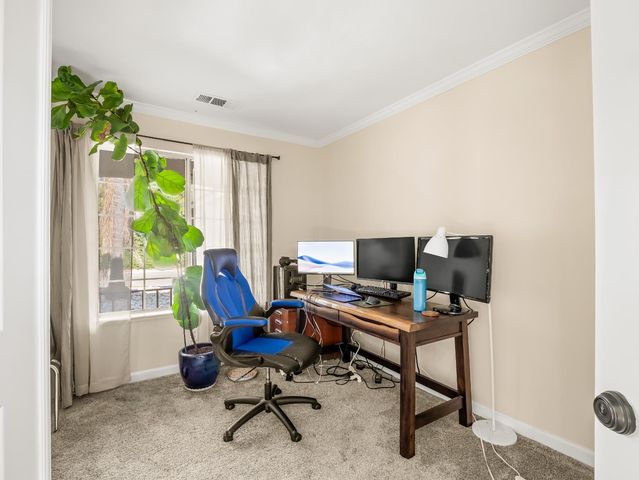 7771 N Baird Avenue, Fresno, CA 93720