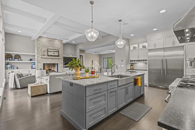 1634 TRINITY RIDGE CIRCLE, De Pere, WI 87448