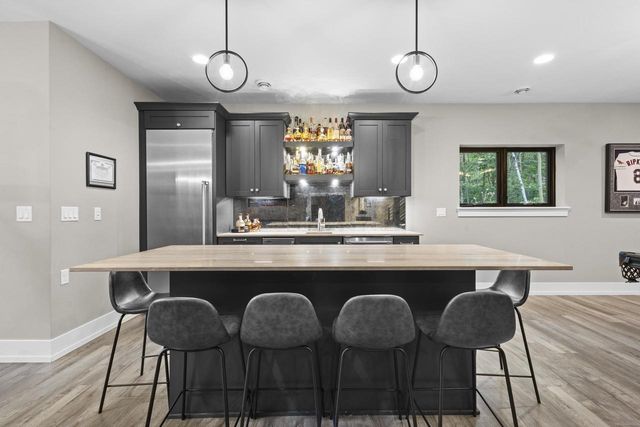 1634 TRINITY RIDGE CIRCLE, De Pere, WI 87448