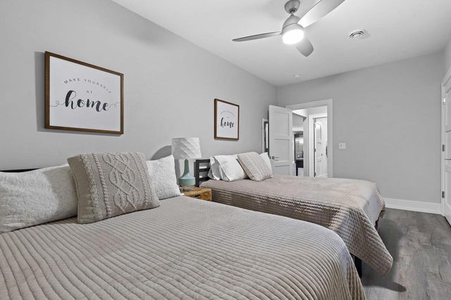 1634 TRINITY RIDGE CIRCLE, De Pere, WI 87448