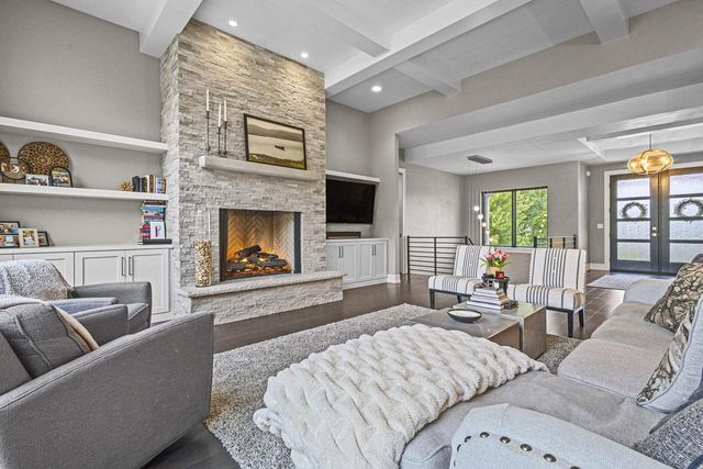 1634 TRINITY RIDGE CIRCLE, De Pere, WI 87448