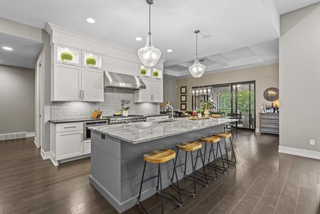 1634 TRINITY RIDGE CIRCLE, De Pere, WI 87448