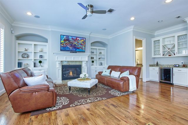 1126 W West 16th Street F, Houston, TX 77008