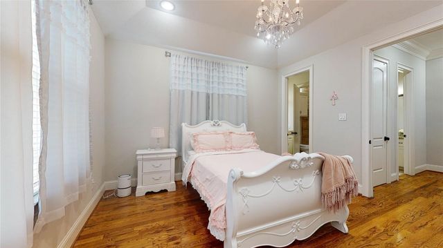 1126 W West 16th Street F, Houston, TX 77008