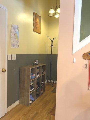 1833 S 4TH Avenue, Maywood, IL 60153