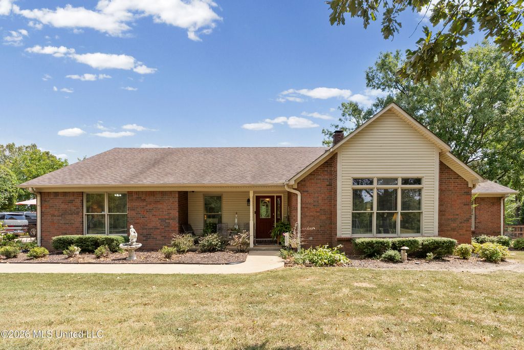 6304 Looxahoma-tyro Road, Senatobia, MS 38668 — exterior
