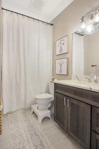 13333 Camas Drive, St. John, IN 46373