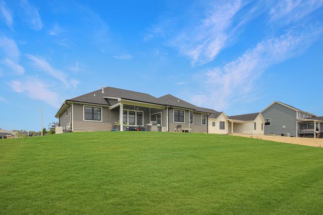 13333 Camas Drive, St. John, IN 46373