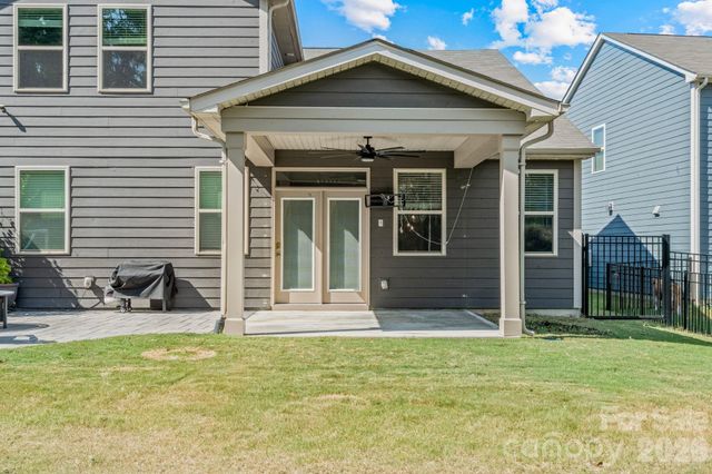 12804 Heath Grove Drive, Huntersville, NC 28078