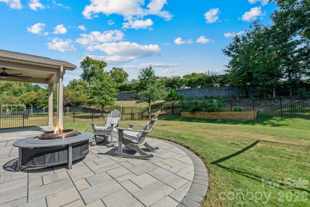12804 Heath Grove Drive, Huntersville, NC 28078