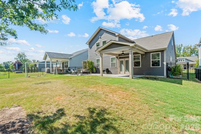 12804 Heath Grove Drive, Huntersville, NC 28078