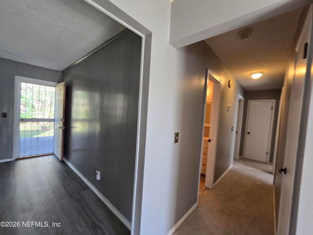 5639 SOPHIST Circle N, Jacksonville, FL 32219