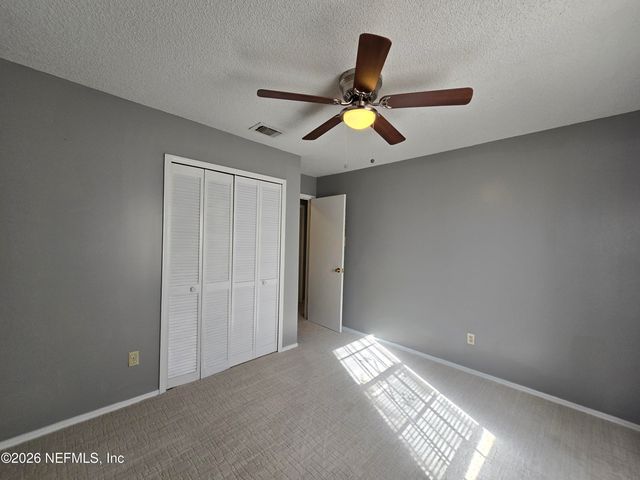 5639 SOPHIST Circle N, Jacksonville, FL 32219