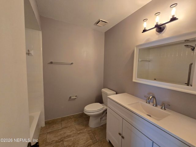 5639 SOPHIST Circle N, Jacksonville, FL 32219