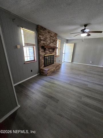 5639 SOPHIST Circle N, Jacksonville, FL 32219