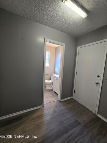 5639 SOPHIST Circle N, Jacksonville, FL 32219