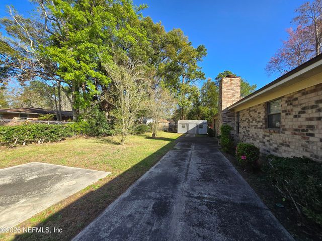 5639 SOPHIST Circle N, Jacksonville, FL 32219