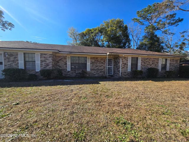 5639 SOPHIST Circle N, Jacksonville, FL 32219