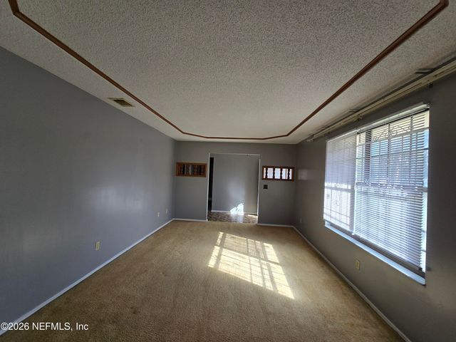 5639 SOPHIST Circle N, Jacksonville, FL 32219