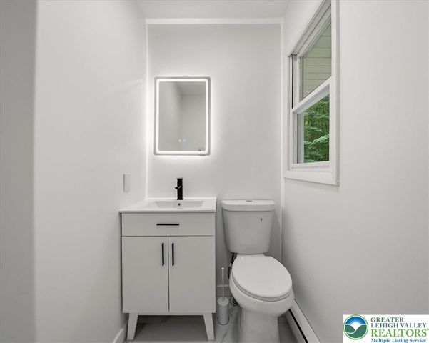 117 Jennifer Lane, Chestnuthill Twp, PA 18330