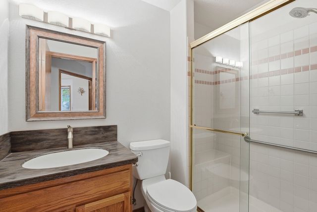 5202 N Hutton View Ln, Spokane, WA 99212