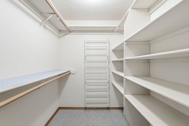 5202 N Hutton View Ln, Spokane, WA 99212