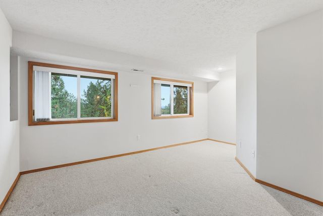 5202 N Hutton View Ln, Spokane, WA 99212