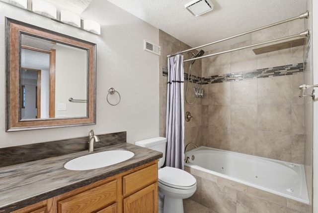 5202 N Hutton View Ln, Spokane, WA 99212